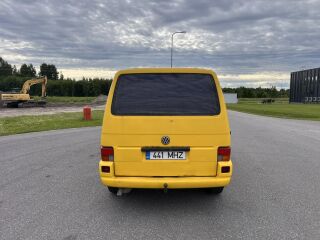Volkswagen Caravelle 2.5 75kW