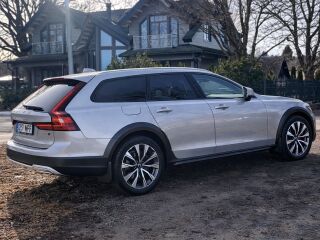 Volvo V90 Cross Country 2.0 145kW