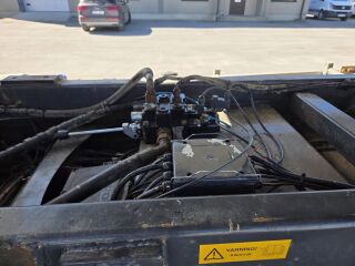 Volvo FMX 6X2 410 R6 302kW