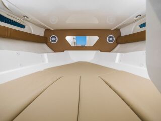 Sea Ray 230 Sun Sport 4.5 MerCruiser ECT 4.5L MPI Bravo III MCM  250 HJ  - 140h