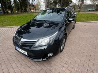 Toyota Avensis 2.0 112кВ