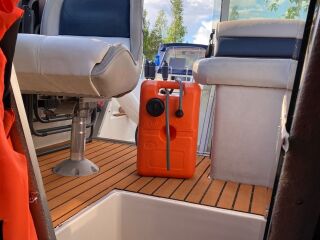Bayliner 2150 OMC 130 COBRA