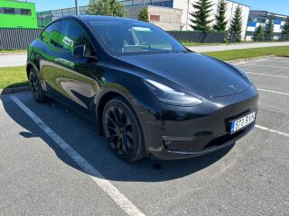 Tesla Model Y Long Range Dual Motor AWD 2022 153kW