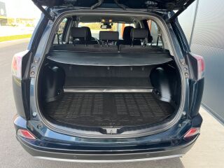 Toyota RAV4 Luxury Plus 2.5 114kW