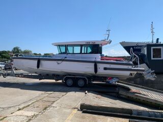 Axopar 28 Cabin 300 XL V8 Mercury Verado V8
