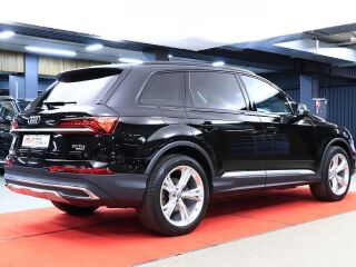Audi Q7 quattro 3.0 50TDI MHEV 210kW