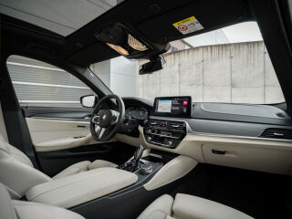 BMW 540 d xDrive Touring M-Sport 3.0 250кВ