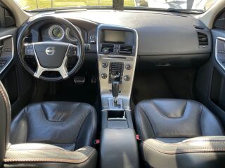 Volvo XC60 R-Design 2.4 D5 TDI 158kW