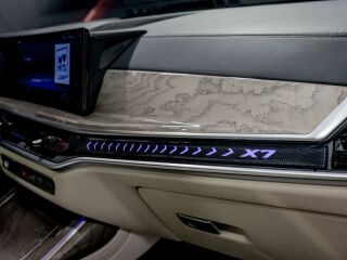BMW X7 Sky lounge M-paket Individual 3.0 250kW