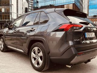 Toyota RAV4 Hybrid AWD Premium+Style 2.5 131kW