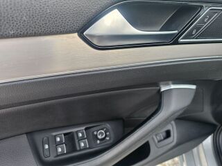 Volkswagen Passat Highline 1.4 TSI 110kW
