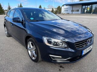 Volvo V60 SUMMUM AWD TWIN ENGINE Plug-In Hybrid 2.4 D6 158kW