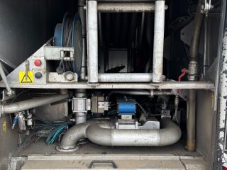 Mercedes-Benz Actros 2542 6x2 EURO6 + ADR + TANK 18.5m3 310kW