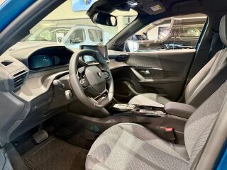 Peugeot 2008 Allure Hybrid 145 e-DCS6 1.2 100кВ