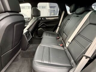 Porsche Cayenne Platinum Edition Tiptronic S 3.0 250кВ