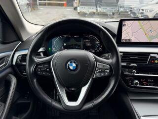 BMW 530 e xDrive Touring Steptronic 2.0 215kW