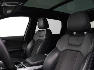 Audi Q7 S-Line 3.0 210кВ