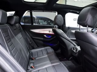 Mercedes-Benz E 300 DE 4Matic AMG 2.0 225kW