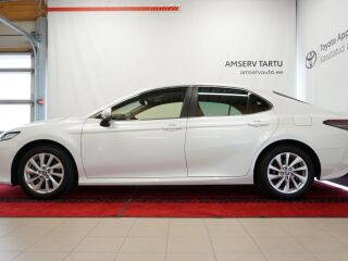 Toyota Camry Luxury Business 2.5 131kW