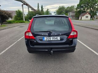 Volvo V70 MOMENTUM 2.4 120kW