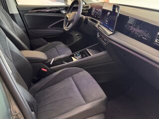 Volkswagen Tiguan Elegance 1.5 eTSI 110кВ