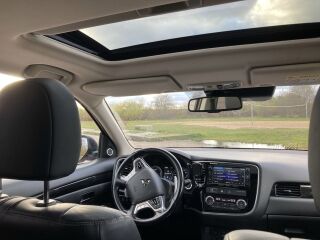 Mitsubishi Outlander PHEV pistikhübriid Instyle Plus 4WD 2.0 89kW