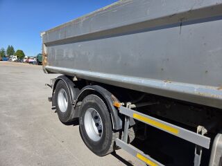 Volvo FMX 6X2 410 R6 302kW