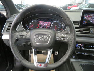 Audi Q5 Sport Quattro 35 TDI 2.0 120кВ