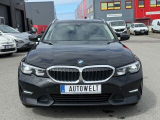 BMW 330 e xDrive Touring Steptronic 2.0 215kW