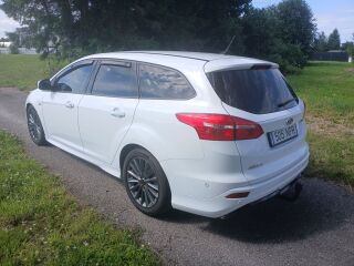 Ford Focus ST-Line 1.5 R4 88кВ