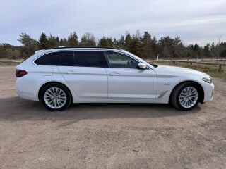 BMW 530 e xDrive Touring Luxury Line 2.0 215kW