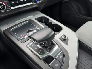 Audi Q7 S-Line Quattro 3.0 200kW
