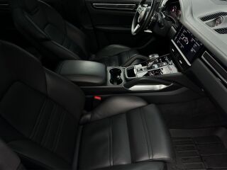 Porsche Cayenne Turbo 4.0 404кВ