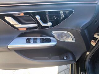 Mercedes-Benz EQE 300 Electric Art Airmatic 360 245kW