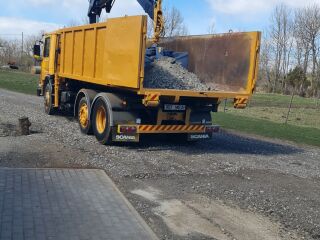 Scania P94