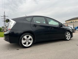 Toyota Prius 1.8 R4 73kW
