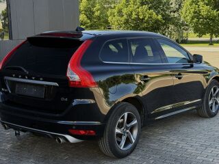 Volvo XC60 R-DESIGN FFD 140kW