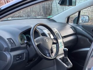 Toyota Corolla Verso Diesel 2.2 R4 Diesel 130kW