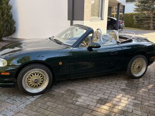 Mazda MX-5 1.6 81кВ