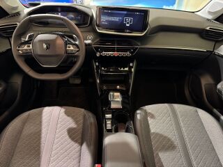 Peugeot 208 Allure Hybrid 100 e-DCS6 1.2 74kW