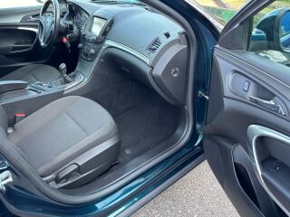 Opel Insignia SPORTS TOURER SW 2.0 88kW