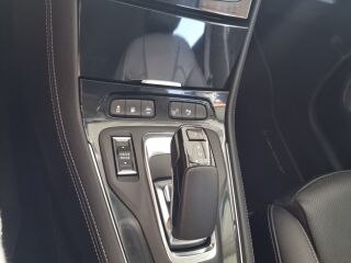 Opel Grandland X 4 Ultimate Hybrid 1.6 R4 Plug-in Hybrid 221kW