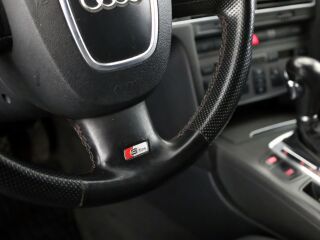 Audi A6 Quattro S-line ATM 3.0 TDI 199kW