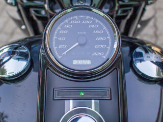 Harley-Davidson Road King Special FLHRXS V2 Milwaukee-Eight 114 69kW