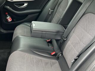 Mercedes-Benz C 220 2.0 R4 143kW