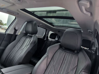 Peugeot 5008 ALLURE / 7k / 1.2 96kW