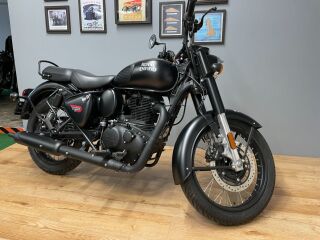Royal Enfield Classic 350 Dark Stealth Black 15кВ