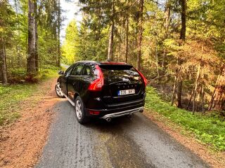 Volvo XC60 D4 R-Desing 2.4 120kW