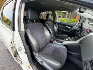 Toyota Auris Facelift Hybrid 1.8 73кВ