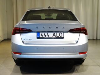 Skoda Octavia Ambition TDi 2.0 R4 85kW